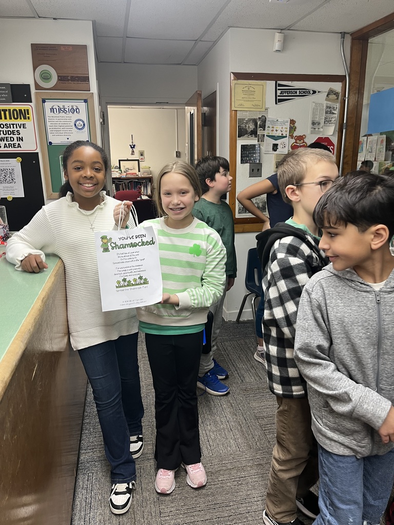 The students found their Shamrock goody bag.