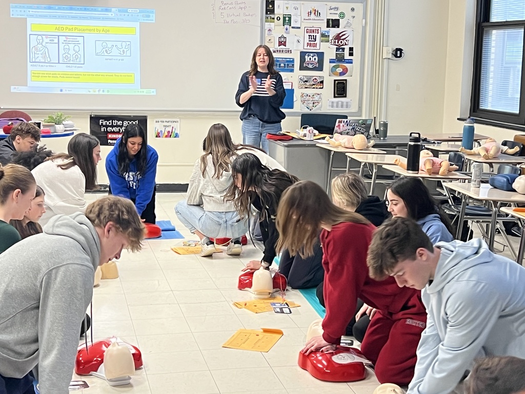 Ms. Kolisar teaches CPR