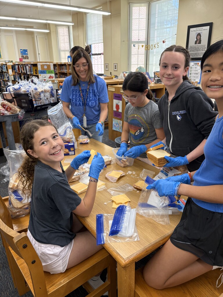 Students making sandwiches
