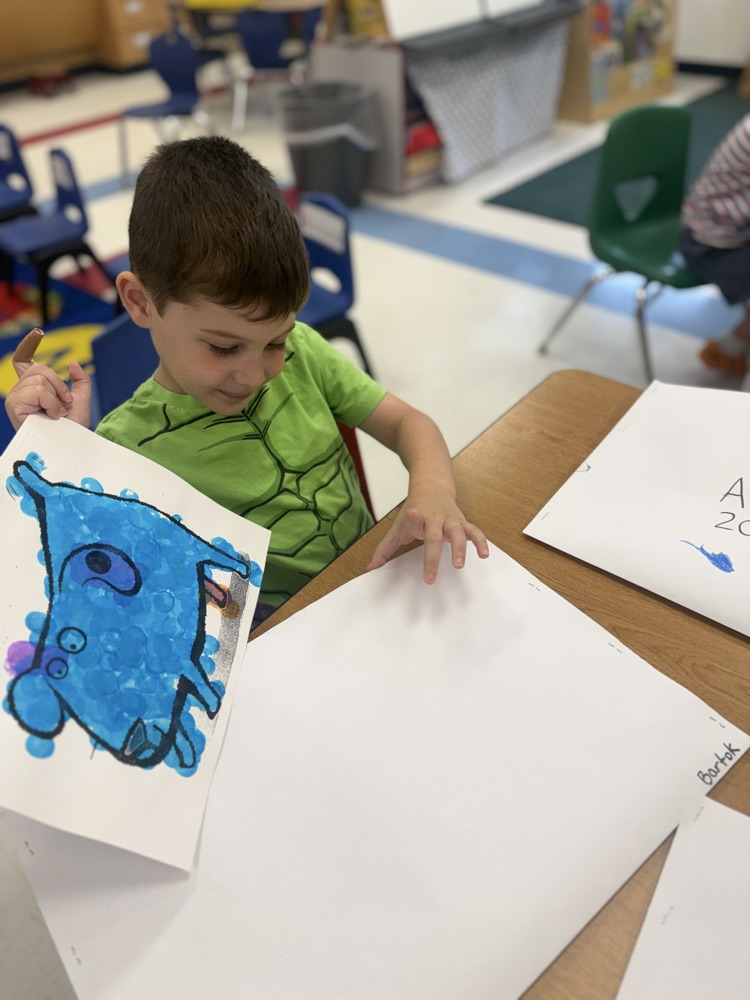 students organized their art portfolio