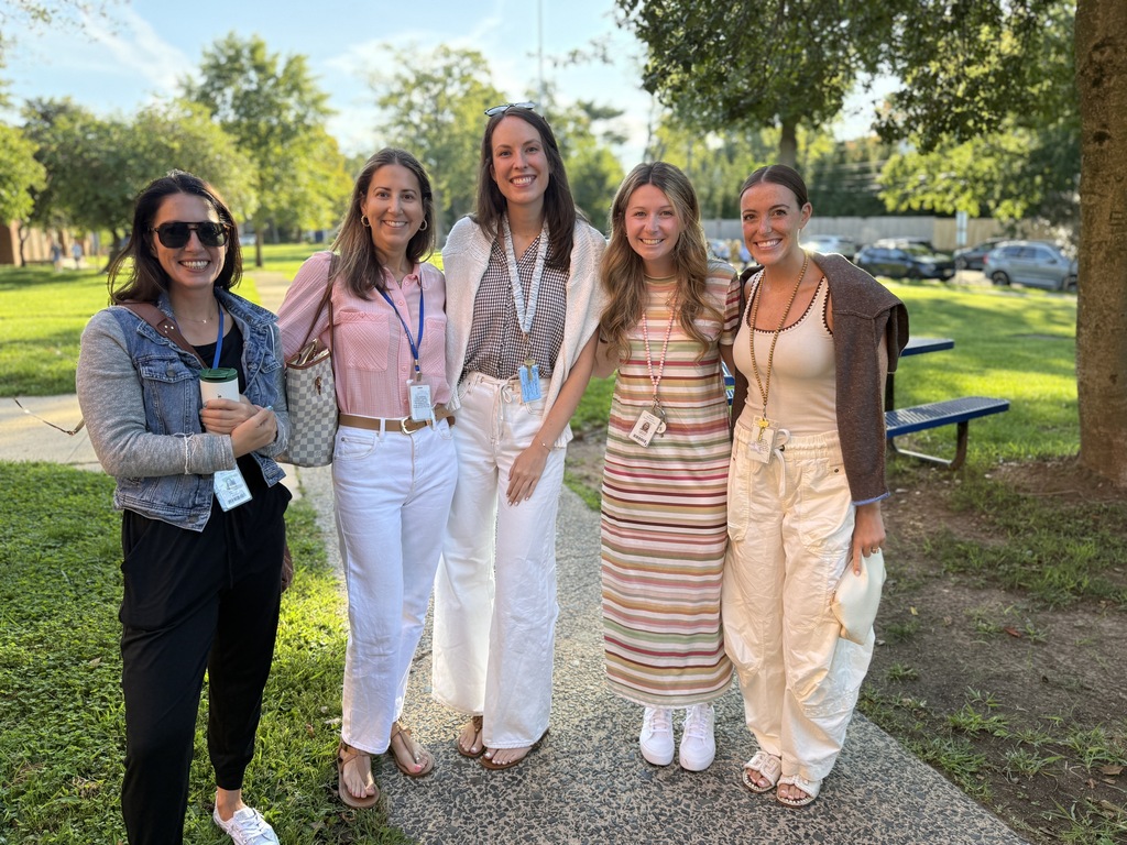 Group photo of teachers