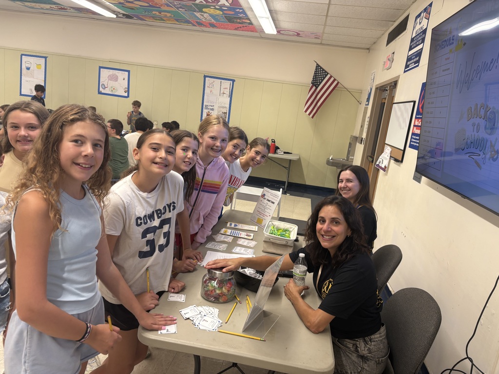 💚 In recognition of National Suicide Prevention Month, Mrs. Trottere hosted a Mental Health Support Station during lunch, providing students with valuable resources, healthy coping strategies, and ways to support themselves and others.