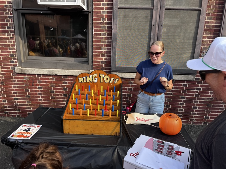 dunk tank games cookie walk 