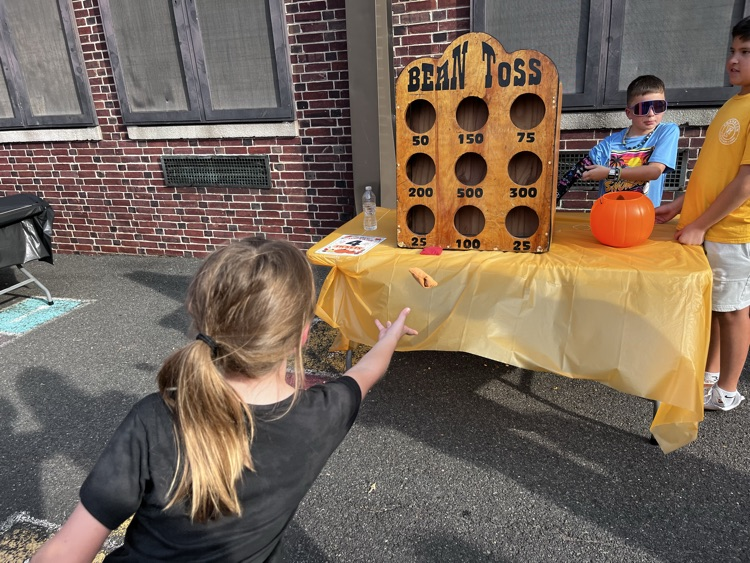 dunk tank games cookie walk 