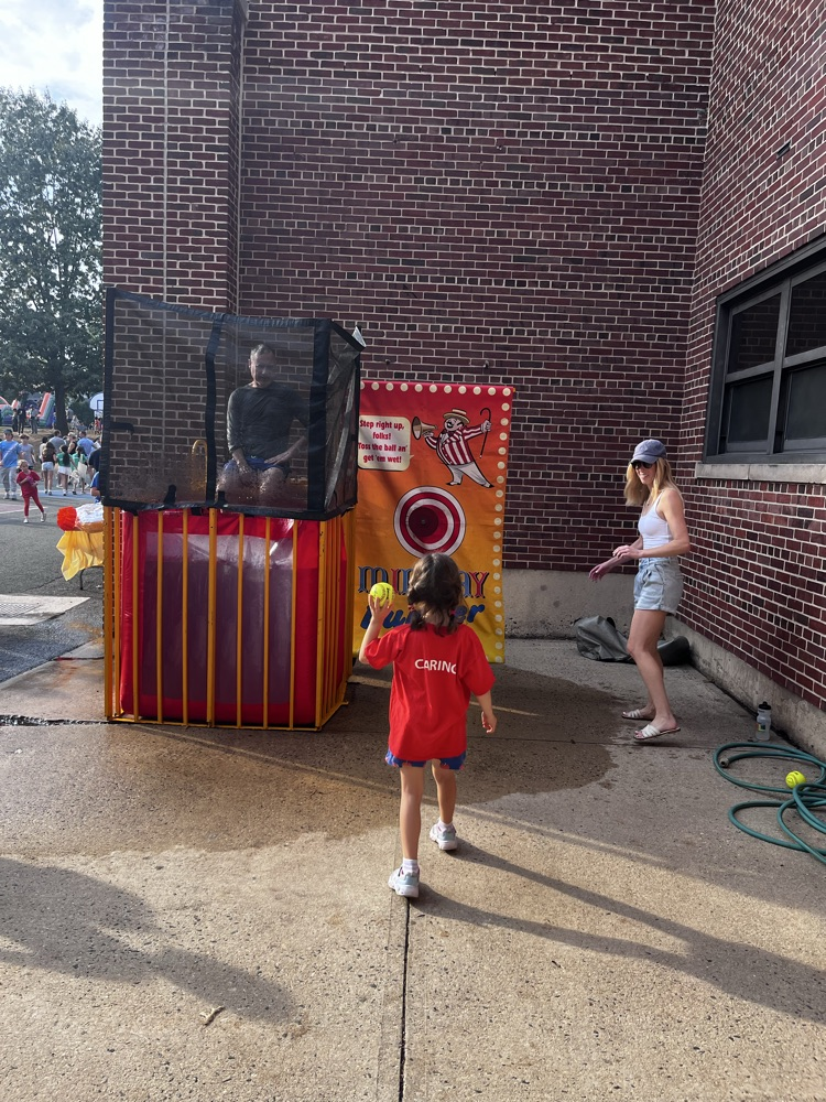 dunk tank 