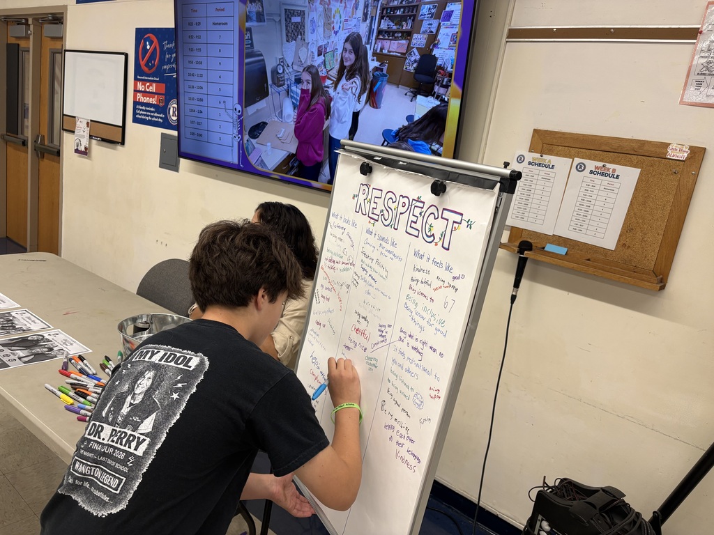 🤝 Week of Respect – Day 1! Our 6th graders helped kick off the week by adding their thoughts and ideas to our Respect Board! Students did a fantastic job following the lead of our Student Assistance Counselor, Mrs. Trottere, and sharing what respect looks, sounds, and feels like at Roosevelt. 💙  A great start to a meaningful week focused on one of our most important school rules: Take Care of Each Other! 🌟