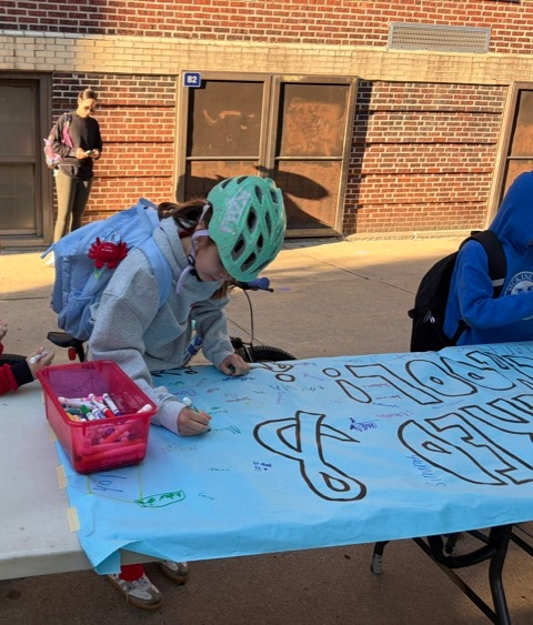 walk and bike to school day