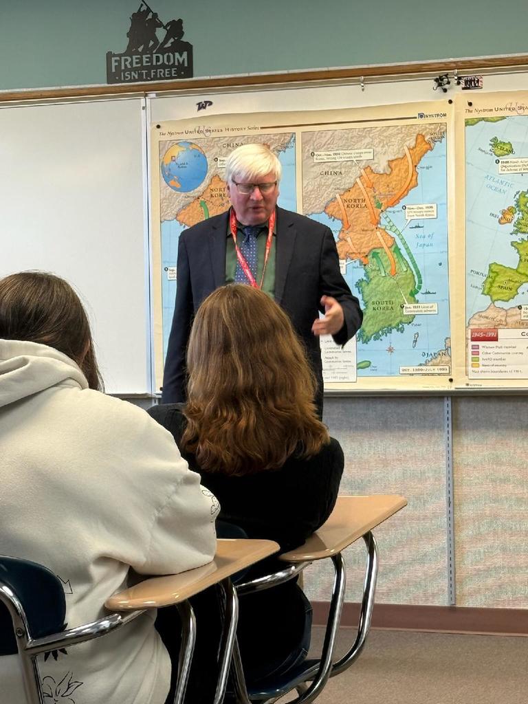 U.S. Representative Glenn Grothman visits students