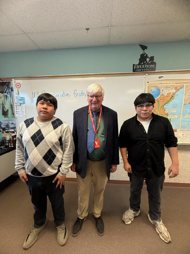 U.S. Representative Glenn Grothman visits students