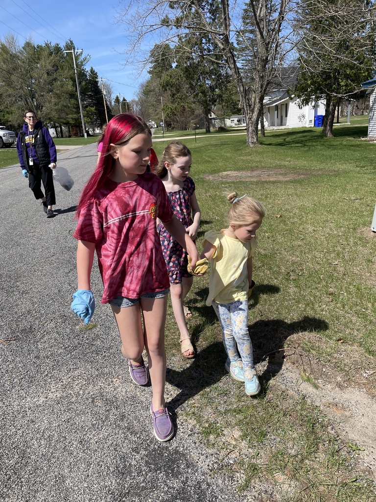 CES students picking up trash on Earth Day #pioneers