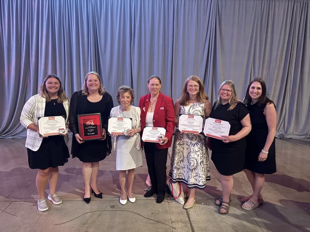 Award recipients of the Advisor Academy