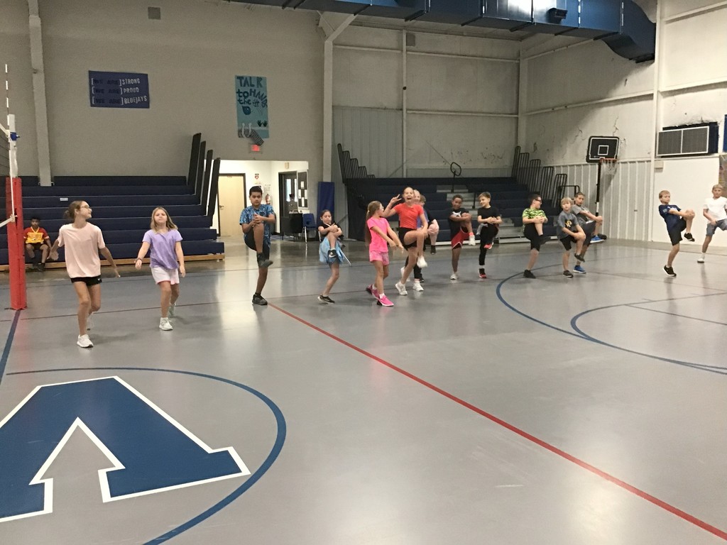 4/5 PE Knee Pulls