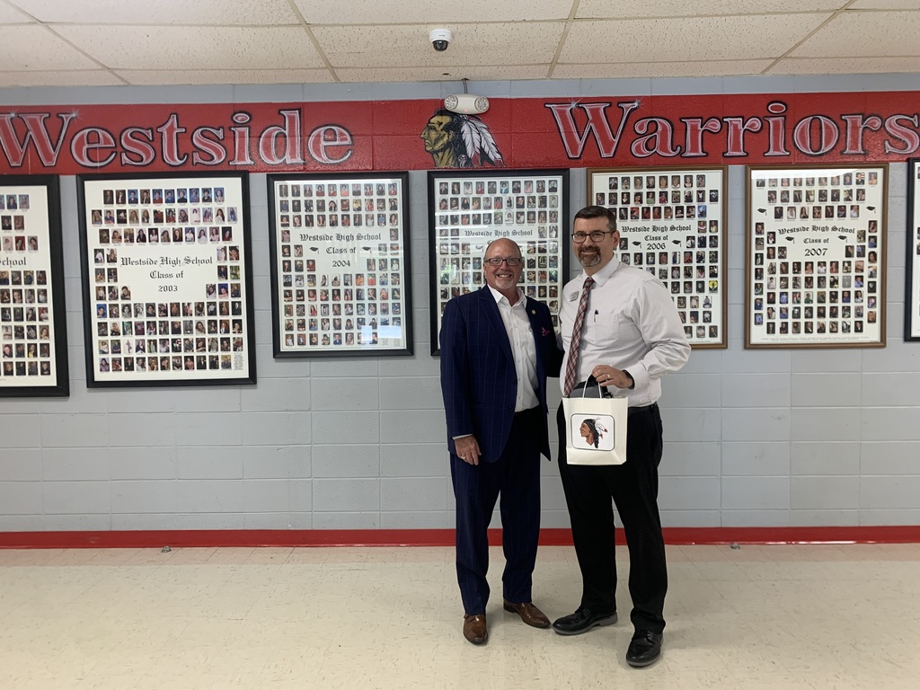 Westside was honored to welcome Mayor Harold Copenhaver today! 🙌  Mayor Copenhaver stopped by to visit with our Superintendent, Chris George, offering encouragement and support as we kick off the new school year.   He even brought along a thoughtful goody bag to help start the year on a positive note.  We are grateful for the strong partnership between our city and schools — working together for the success of our students, staff, and community!  ❤️🤍
