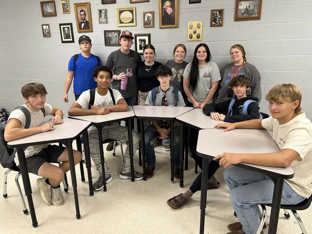 🌟 Learning by Doing 🌟 Mrs. Phillips’ 4th block Ag Mechanics students are showing the power of hands-on learning. This week, they assembled new desks for Coach Brown, combining practical skills with community service. The students worked hard, had fun, and made a real difference!