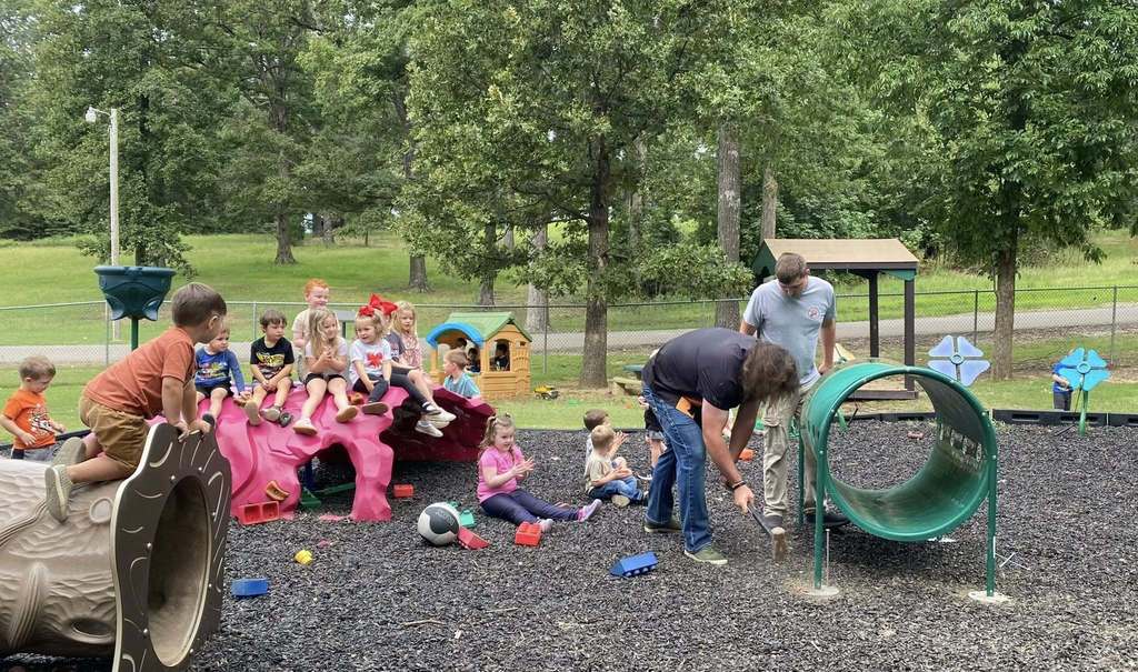 Exciting news on the Pre-K playground this week … Our Westside maintenance team installed a brand new tunnel for our students to enjoy. The pre-k crew was front row for the action—watching, cheering, and celebrating every step of the way! The best part? Once the tunnel was ready, the maintenance team got to see the kids’ faces light up as they took turns crawling through for the very first time. Big thanks to our maintenance team for making playtime even more fun!