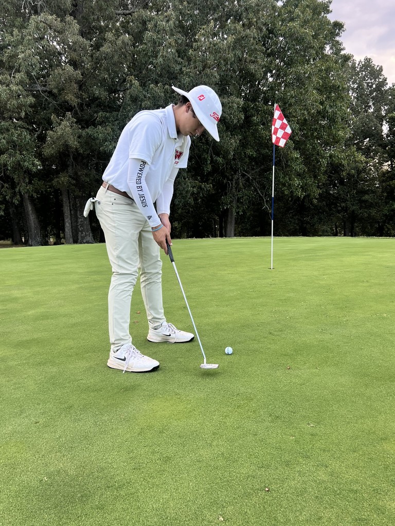 Big congratulations to two of our Warrior golfers! Will Ferguson shot an impressive 33 and Jewels Malone finished with a strong 46 Both earned medalist honors in the match at Pocahontas against teams from Trumann, Walnut Ridge, Pocahontas, and Highland. Way to represent, Warriors! ❤️🤍