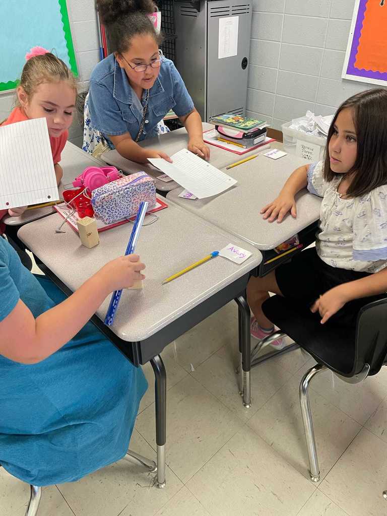 Ms. Russell's 3rd graders showed off their teamwork and problem-solving this week in a bridge-building challenge!   Each group worked together to try out ideas, pick the best design, and then put their bridge to the test with pennies.  Teamwork, problem-solving, and creativity — that’s what makes our Lil Warriors shine! ❤️🤍