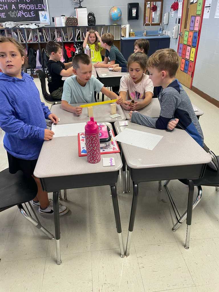 Ms. Russell's 3rd graders showed off their teamwork and problem-solving this week in a bridge-building challenge!   Each group worked together to try out ideas, pick the best design, and then put their bridge to the test with pennies.  Teamwork, problem-solving, and creativity — that’s what makes our Lil Warriors shine! ❤️🤍