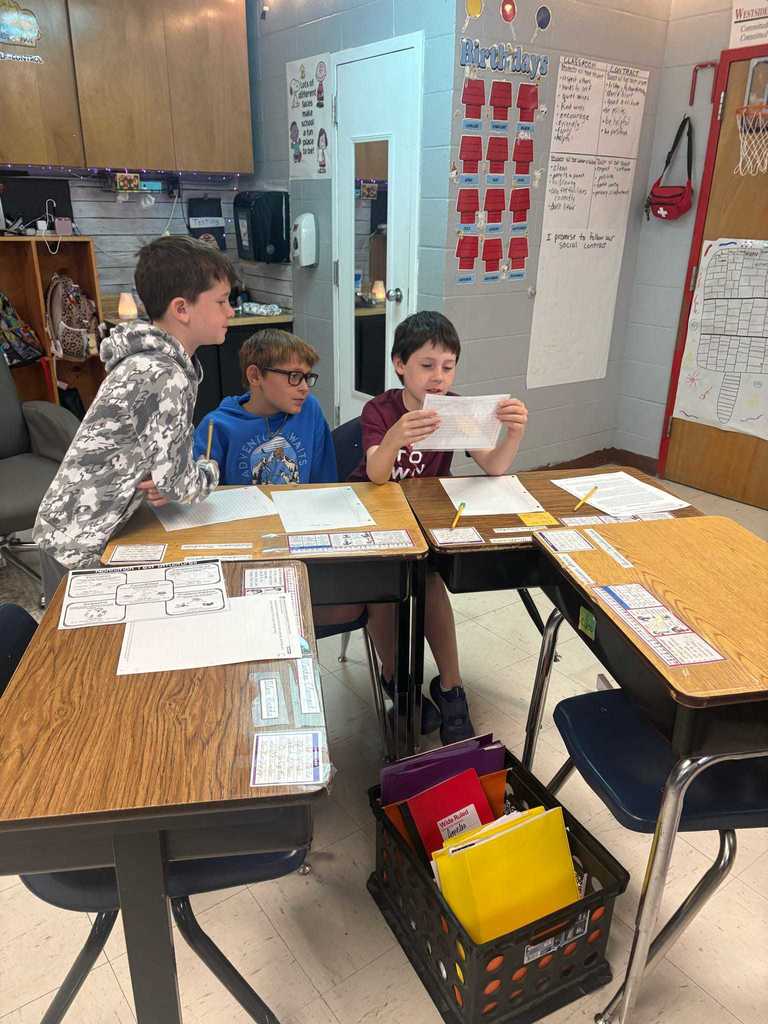 Ms. Cox’s 4th grade literacy students took part in a gallery walk around the classroom, reading short nonfiction passages and responding to the text. 📚✨  Working together, they collaborated to identify the text structure of each passage—building comprehension skills while engaging in teamwork and discussion.