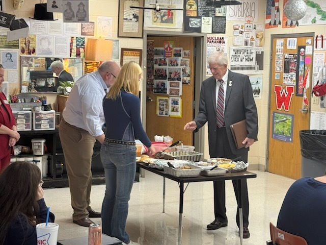 Westside High School was proud to welcome State Representative Dwight Tosh today. He spent time in a couple of classrooms and took questions from our students.  His first stop was Coach Brown’s Civics class, where students were discussing the United States Constitution. Representative Tosh shared how his work in the Arkansas Legislature connects to protecting and upholding the Constitution, giving students a real-world look at what they’ve been studying.  He then visited Mr. Miller’s U.S. History class, where students have been learning about the Great Depression. As part of their project, they prepared Depression-era foods and invited Representative Tosh to try some of their dishes. He was a good sport and sampled several while talking with the class.  Our students asked thoughtful questions and represented Westside well. We appreciate Representative Tosh for taking the time to visit and spend part of his day with us.