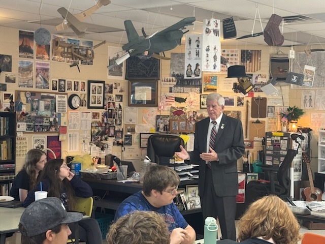 Westside High School was proud to welcome State Representative Dwight Tosh today. He spent time in a couple of classrooms and took questions from our students.  His first stop was Coach Brown’s Civics class, where students were discussing the United States Constitution. Representative Tosh shared how his work in the Arkansas Legislature connects to protecting and upholding the Constitution, giving students a real-world look at what they’ve been studying.  He then visited Mr. Miller’s U.S. History class, where students have been learning about the Great Depression. As part of their project, they prepared Depression-era foods and invited Representative Tosh to try some of their dishes. He was a good sport and sampled several while talking with the class.  Our students asked thoughtful questions and represented Westside well. We appreciate Representative Tosh for taking the time to visit and spend part of his day with us.