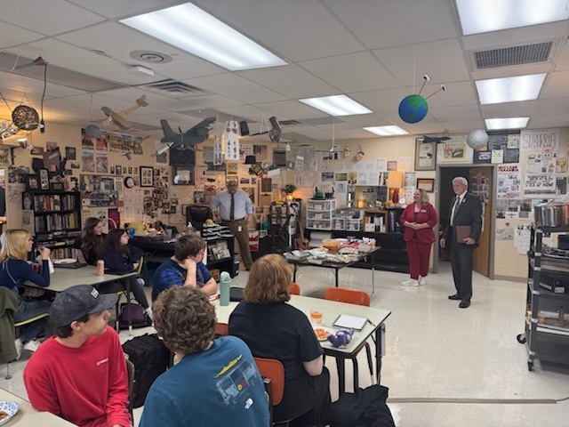 Westside High School was proud to welcome State Representative Dwight Tosh today. He spent time in a couple of classrooms and took questions from our students.  His first stop was Coach Brown’s Civics class, where students were discussing the United States Constitution. Representative Tosh shared how his work in the Arkansas Legislature connects to protecting and upholding the Constitution, giving students a real-world look at what they’ve been studying.  He then visited Mr. Miller’s U.S. History class, where students have been learning about the Great Depression. As part of their project, they prepared Depression-era foods and invited Representative Tosh to try some of their dishes. He was a good sport and sampled several while talking with the class.  Our students asked thoughtful questions and represented Westside well. We appreciate Representative Tosh for taking the time to visit and spend part of his day with us.