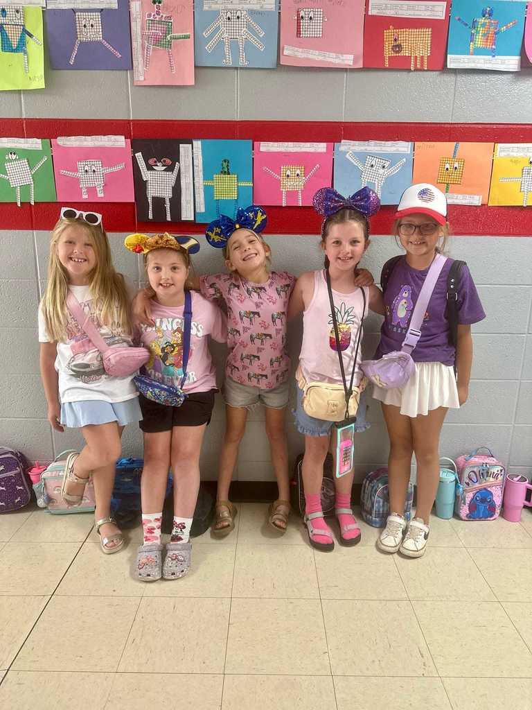 The Lil Warriors showed up and showed out for today’s Tacky Tourist Spirit Day! From wild shirts to vacation vibes, they’ve had a blast.    Now we’re ready for the grand finale… ❤️🤍 Wreck the Raiders – Red & White Day! ❤️🤍  Let’s pack the halls in our school colors and show off that Warrior Spirit from head to toe. Time to finish Spirit Week strong and get ready for the Homecoming Game!  💪❤️🤍🏈    GO.......