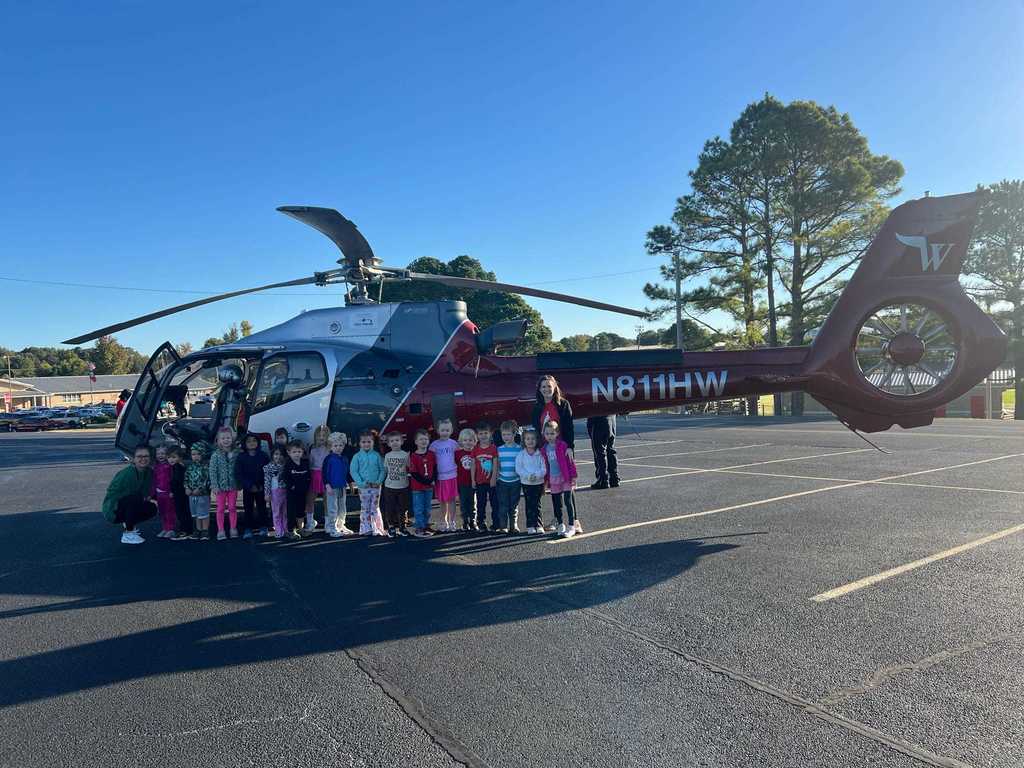 Exciting day for Westside Pre-K!  Thank you to Hospital Wing for flying in and showing our students their medical helicopter as part of the Community Helpers unit.   Our Lil' Warriors loved it!  ❤️🤍