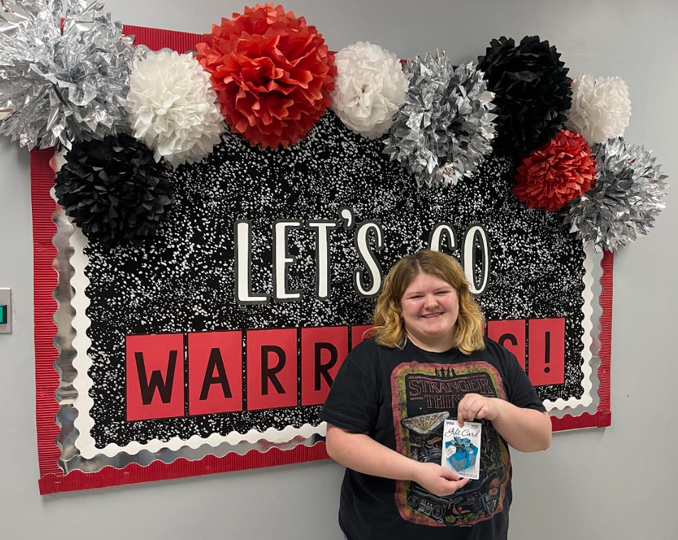Congratulations to WHS Senior Raine Bedini!   She won a $100 Visa gift card after participating in today’s Impaired and Distracted Driving presentation hosted by the Craighead County Sheriff’s Department. Raine’s name was randomly selected from among the seniors who attended the event.