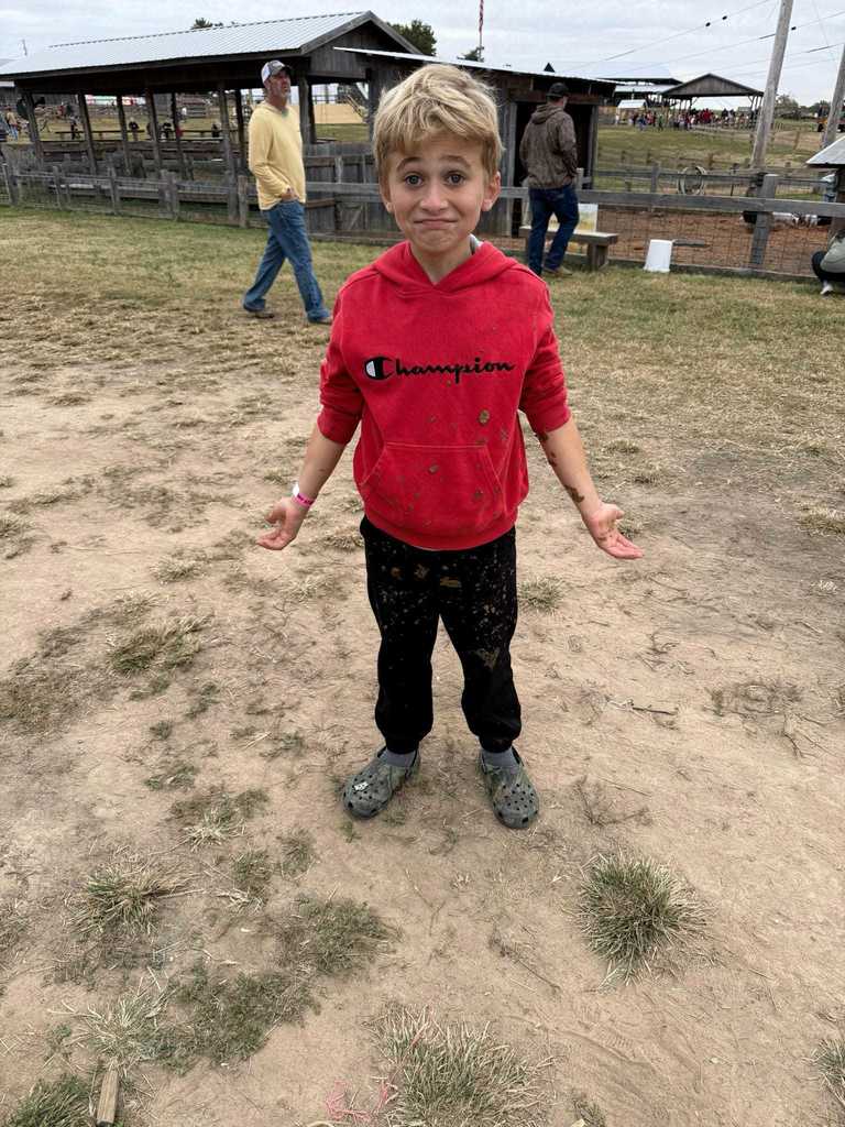 Friday was a fun day for our WES third graders at Jackson Farm!  Our students were recognized  for their good behavior and respectful attitudes — something that makes us extra proud of our students and teachers! ❤️🤍