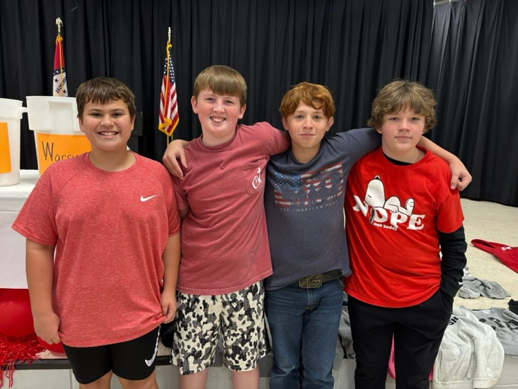 Westside Middle School started off Red Ribbon Week by wearing red, white, and blue!   WMS students are proud to be drug free!