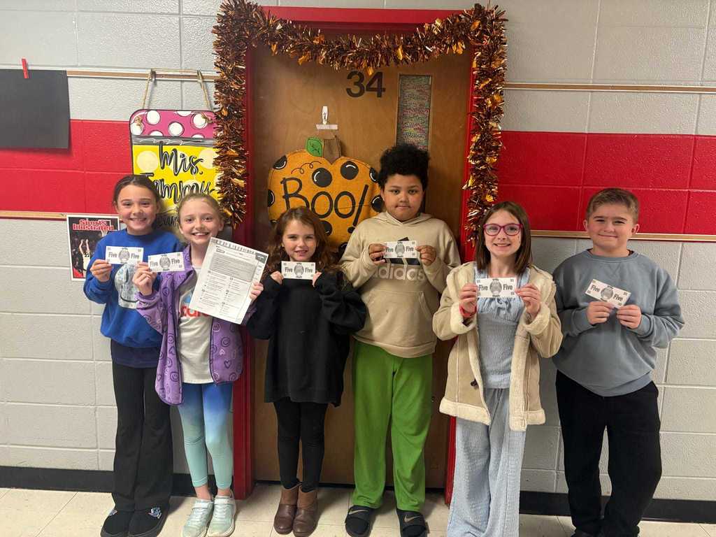 Learning and Growing in 4th Grade!  Ms. Cox’s 4th grade students are working hard each week on reading, language, writing, and vocabulary packets — building responsibility and a love for learning!  They return their packets each week for Dojo Bucks, and their dedication shows. Parents have shared great feedback, noting real improvement in reading skills. Students were even cheering  when they heard another packet was going home!   We love seeing their motivation and accountability shine! ❤️🤍