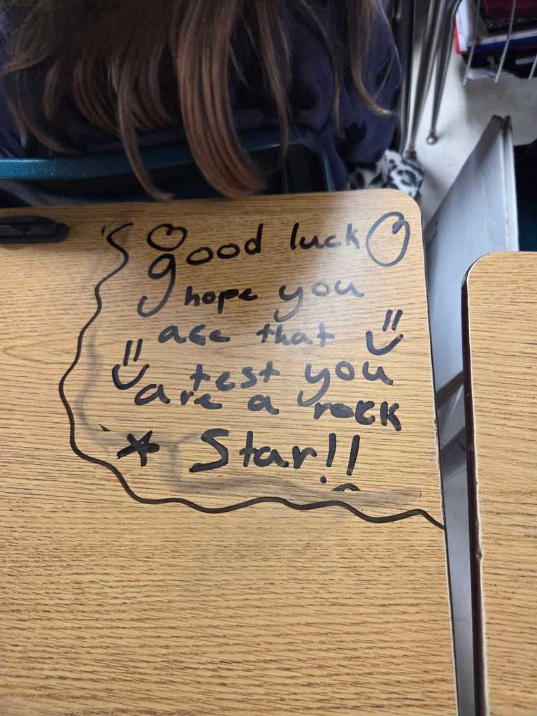 A little positivity goes a long way! Ms. Wilson’s 4th graders shared encouraging notes with their classmates to wish them luck on their test. Love seeing Warriors lift each other up! ❤️🤍