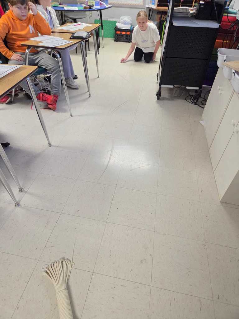 Mrs. Wilson’s fourth graders explored area and perimeter during their math center rotations. These photos capture their focus, teamwork, and excitement for learning!  ❤️🤍