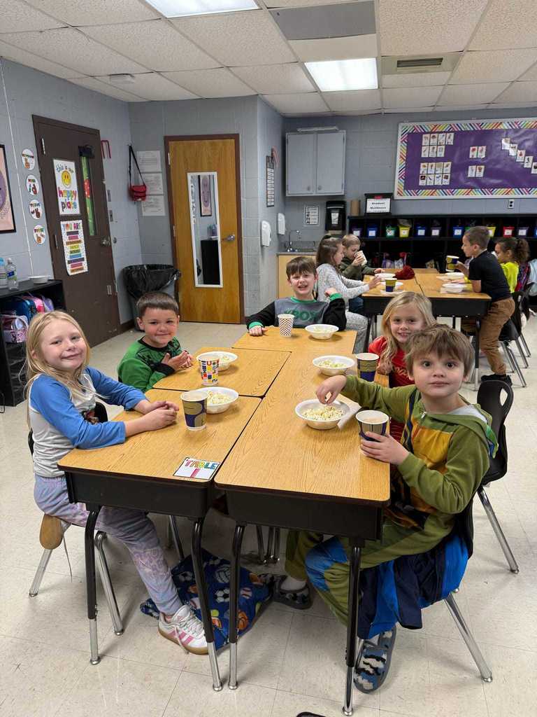 Ms. Copeland’s second grade class had a very special visitor today! Craighead County Deputy Aaron Chadwick stopped by to read The Polar Express for our Polar Express Day. The students were thrilled, and we are so grateful to Deputy Chadwick for making their morning magical!   After the story, the fun continued with a showing of The Polar Express, hot chocolate, popcorn, and—of course—pajama day at WES!  ❤️🤍🙌🙌