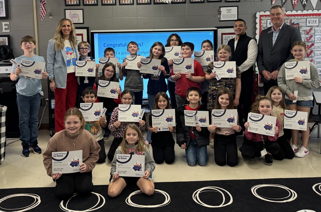 A huge thank you to Mrs. Bethany Noto from First Horizon Bank, for visiting our WES GT students!   Mrs. Noto led an incredibly engaging session covering banking basics, saving money, and understanding loans. The children asked brilliant questions (including the mystery of "what happened to all the pennies"!), and much valuable learning occurred. We appreciate her time and expertise in teaching our students vital financial literacy skills! 
