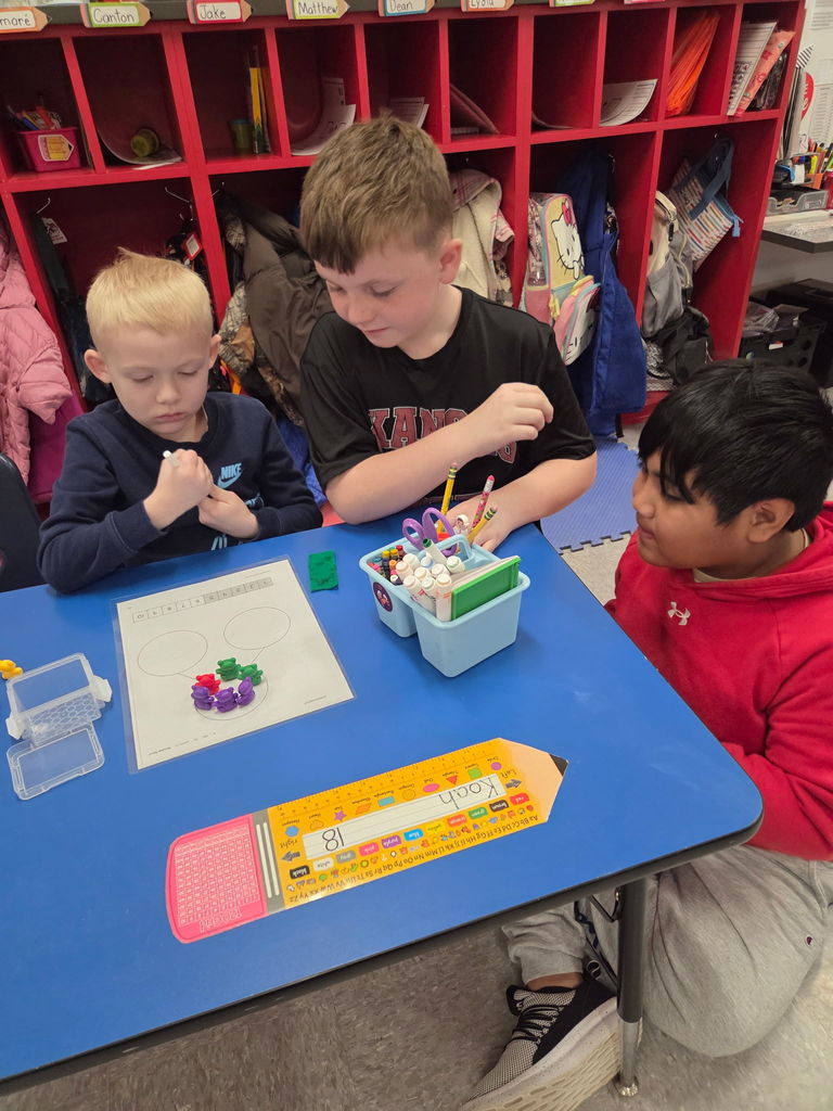 At Westside Elementary this morning, Mrs. Wilson’s 4th grade class visited Mrs. Ally’s kindergarten class to kick off something special! Kindergarten students are beginning to learn about addition and part-part-whole, and our 4th graders were excited to help support their learning.  This is the start of a collaboration between the oldest and youngest students in the building—encouraging our 4th graders to step into leadership roles while giving our kindergarteners a fun and encouraging learning experience.  Mrs. Ally and Mrs. Wilson are doing a wonderful job building a true community of collaborators! ⭐️