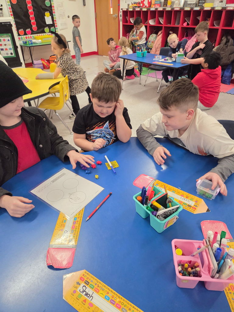 At Westside Elementary this morning, Mrs. Wilson’s 4th grade class visited Mrs. Ally’s kindergarten class to kick off something special! Kindergarten students are beginning to learn about addition and part-part-whole, and our 4th graders were excited to help support their learning.  This is the start of a collaboration between the oldest and youngest students in the building—encouraging our 4th graders to step into leadership roles while giving our kindergarteners a fun and encouraging learning experience.  Mrs. Ally and Mrs. Wilson are doing a wonderful job building a true community of collaborators! ⭐️