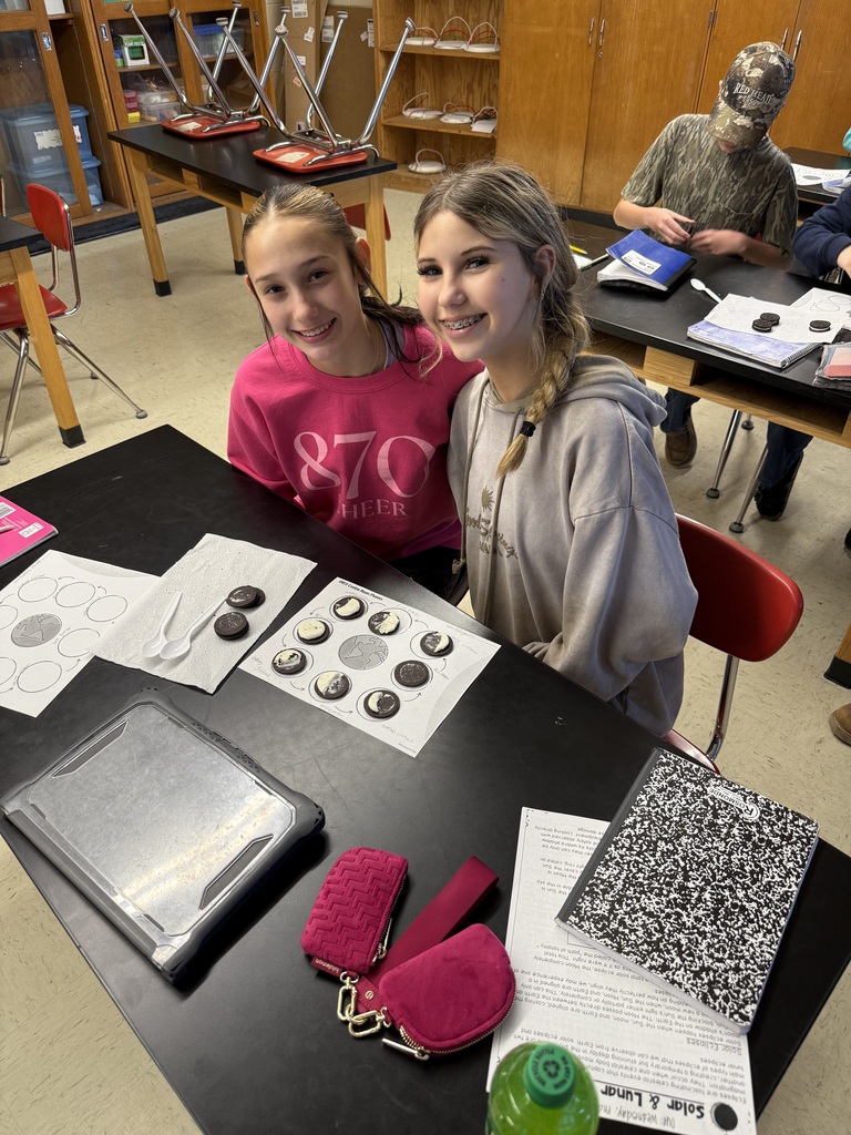 Our 8th grade science students are using Oreos to model the different phases of the moon as they learn more about Earth’s place in space. Learning is always a little sweeter when science comes to life!  🥰❤️🤍