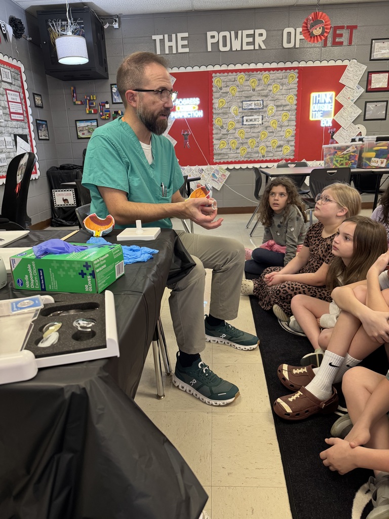 Westside Elementary's 3rd and 4th grade GT classes had the pleasure of hosting Dr. Thomas Nix, who led an incredible dissection of a cow’s eye. Our students got a front-row seat to the inner workings of anatomy, learning exactly how the parts function to help us see the world.  From holding the eye to asking some truly eye-opening questions, these amazing pupils proved they have a sharp focus for science! It was clear they had their eyes on the prize as they explored eye anatomy close.  A huge thank you to Dr. Nix for helping us see biology in a whole new way. We couldn't imagine a better hands-on learning experience! 