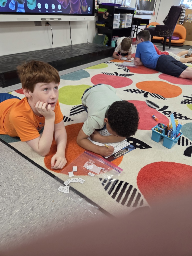 Mrs. Ally and Mrs. Wilson’s classes collaborated again today! Fourth grade students brought word problems to share with the kindergarten classes and helped guide them through solving using strategies such as tally marks, writing equations, and drawing pictures. After completing their work, students were treated to a fun science surprise! They dropped “mystery globs” into an unknown liquid and watched as they dissolved—revealing Mario coins and jewels inside. Great collaboration and hands-on learning happening at Westside! ❤️🤍