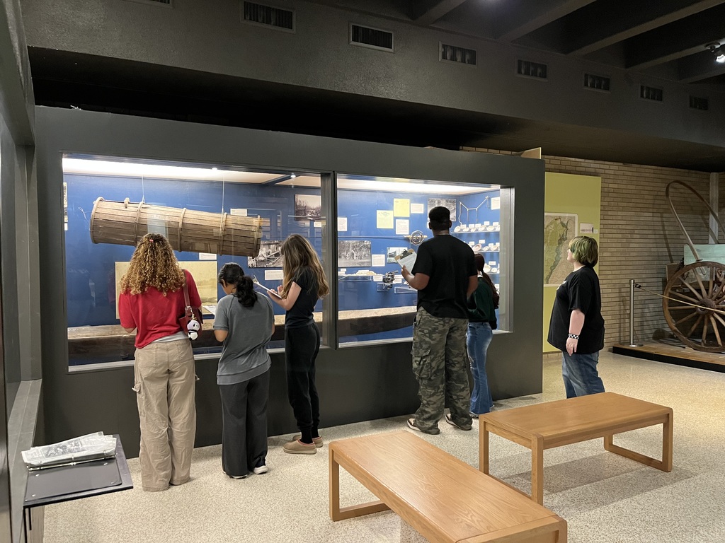 WHS Spanish Club students had a fantastic day at the ASU Museum! They participated in a scavenger hunt and got hands-on in the Tinker Shop, where they created flying objects, moving pictures, and even buildings.  Afterward, the group enjoyed a visit to Los Arcos, where students had the opportunity to try new foods and do a little shopping.  Great job Warrior for Westside so well and making the most of a fun and educational experience!  ❤️🤍