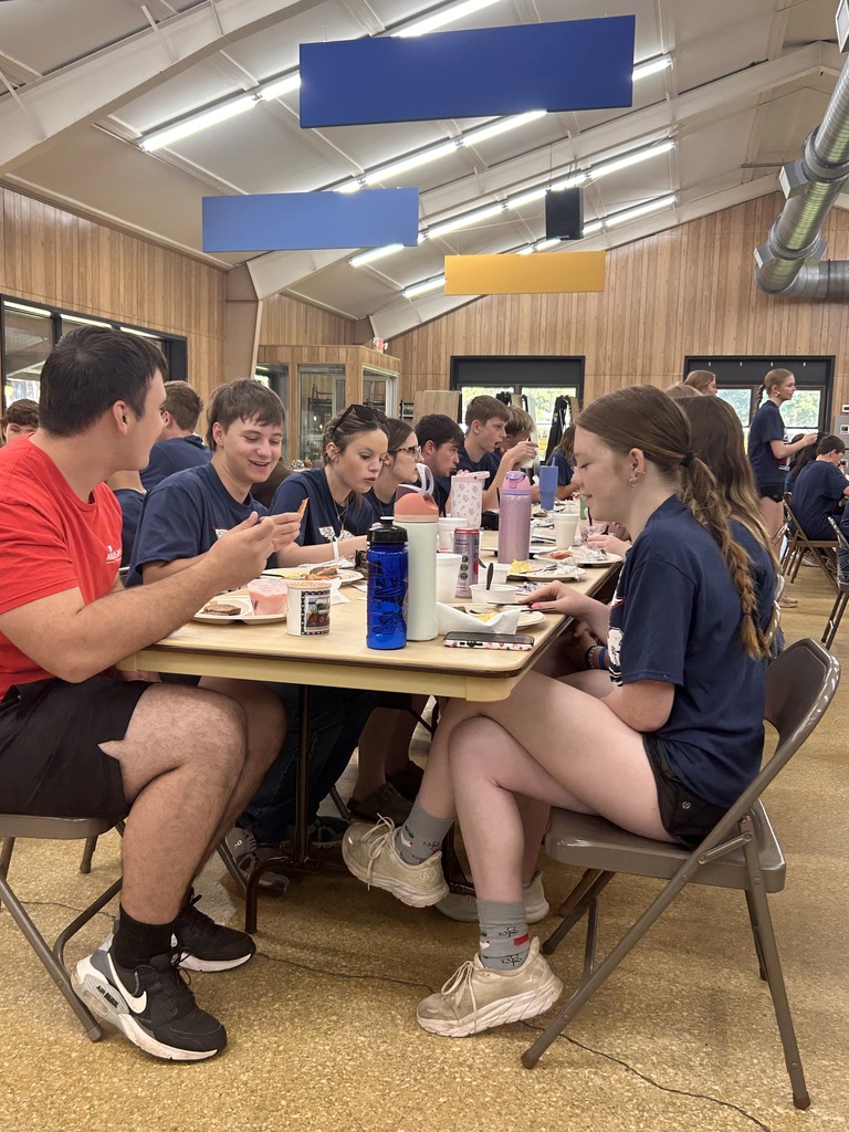 Our 2026-2027 Westside FFA Officer Team had a great time at Week 1 of the Arkansas Leadership Conference at Camp Couchdale!! Students began brainstorming big ideas to bring home to our chapter, workshopped their leadership skills, participated in community service, and bonded as a team. Westside FFA President Hannah Guerin served as the Emcee at the banquet with over 200 members, advisors, and guests present. She was also recognized as an outstanding camper by State Officer, NW District Vice President, Ben Holland. Hannah Guerin, Grant Kimberling, Cali Kirby, and Addison Denton all participated in the opportunity to present FFA Opening and Closing Ceremonies at meals for 180+ members, advisors, and guests. We’ve got a great team this year already full of big ideas, we can’t wait to see what they accomplish!