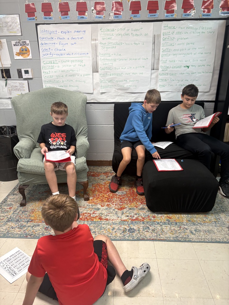 Ms. Cox’s fourth graders teamed up with partners to practice their spelling words by rolling the dice and spelling in different voices — baby, alien, monster, or whisper! 👽👶👹🤫 A fun way to make learning and practicing spelling words a little more exciting! ❤️🤍