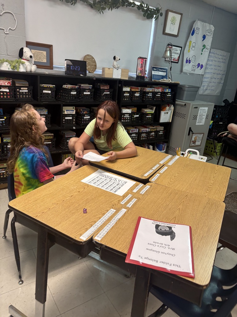Ms. Cox’s fourth graders teamed up with partners to practice their spelling words by rolling the dice and spelling in different voices — baby, alien, monster, or whisper! 👽👶👹🤫 A fun way to make learning and practicing spelling words a little more exciting! ❤️🤍