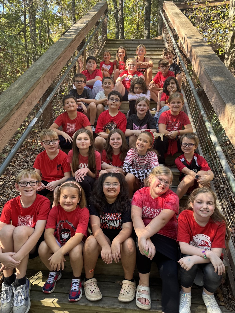 Westside Elementary GT students enjoyed an exciting field trip filled with adventure, exploration, and hands-on learning!  The day began at the airport, where Mr. Houston Hart gave students a behind-the-scenes look at aviation and even let them climb inside a real airplane! ✈️  Next, students visited the Nature Center, where they explored exhibits, watched an educational movie, and discovered wildlife along the way—including a frog, lizard, walking stick, and even a snake! 🐸🐍  After lunch and some fun at the park, students wrapped up their adventure with a visit to KAIT, where they learned about television news production, experienced the green screen, and were thrilled to meet Diana Davis! 🎥  A big THANK YOU to everyone who helped make this such a memorable learning experience for our Lil Warriors!