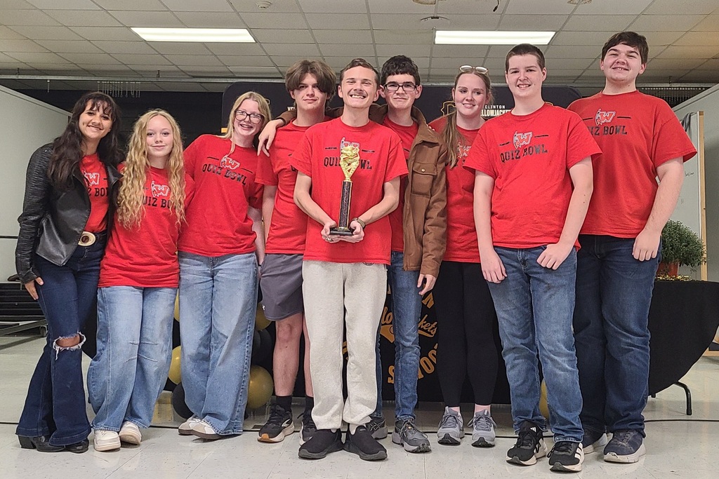 Your reigning 4A State Champion Senior High Quiz Bowl team took first place at the Clinton Invitational on Saturday, October 10. It’s a strong start on their journey to defend their crown!