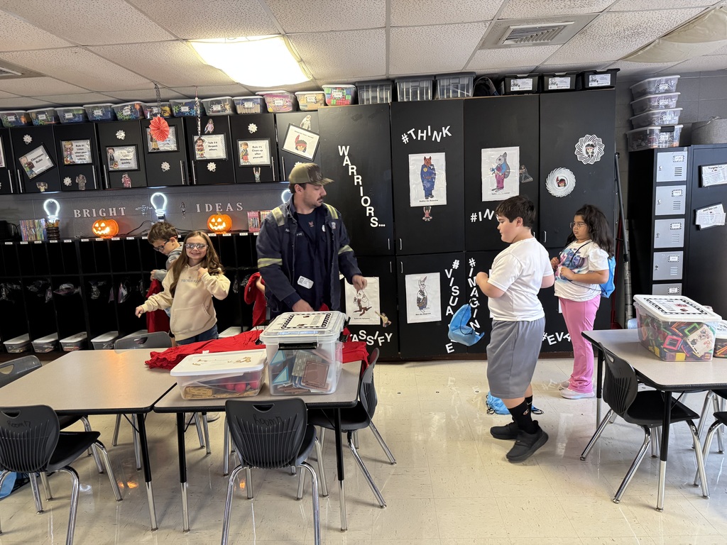 Big River Steel employee Dale Godwin visited Westside Elementary's GT students for an exciting, firsthand look into the world of steelmaking! As our guest speaker, Dale walked students through the entire manufacturing process, introduced new vocabulary, and showcased various mill products and safety gear. Even though he works in scorching 180-degree temperatures, his passion for his career truly shined through. Our students asked fantastic questions and were thrilled to walk away with custom t-shirts and gift sacks from the mill. Thank you, Dale, for inspiring our students and opening their eyes to incredible future career paths!