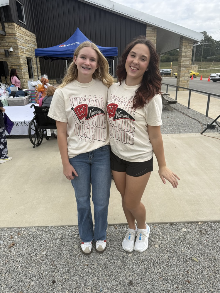 The WHS Student Council was happy to volunteer at the Dierksen Senior Day Hospice Fall Festival. Students help assist attendees, served cotton candy, and ran the bingo room!
