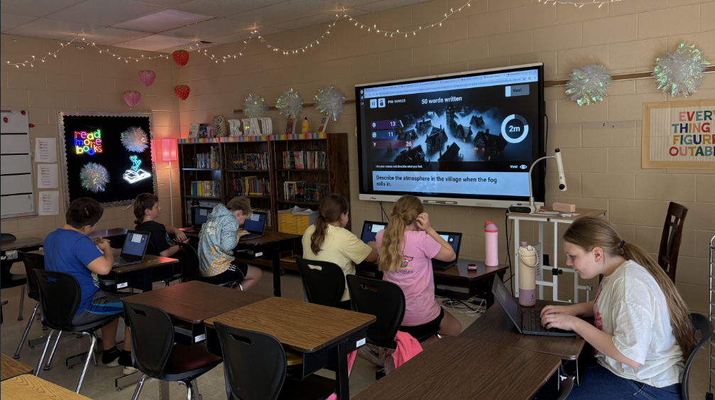 Mrs. Berry’s Empower Hour students are putting their creativity to the test this week with some Halloween-themed writing!  Working in teams, students are competing to see who can create the most vivid, descriptive, and delightfully spooky stories! 🎃🕸️  What a fun way to bring creative writing to life while encouraging teamwork and a little friendly competition! ❤️🤍